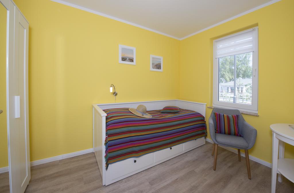 Ferienhaus Kuestensegler Breege Ngoại thất bức ảnh